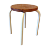 Ancien tabouret en bois et pieds laqués blanc style industriel, 60-70