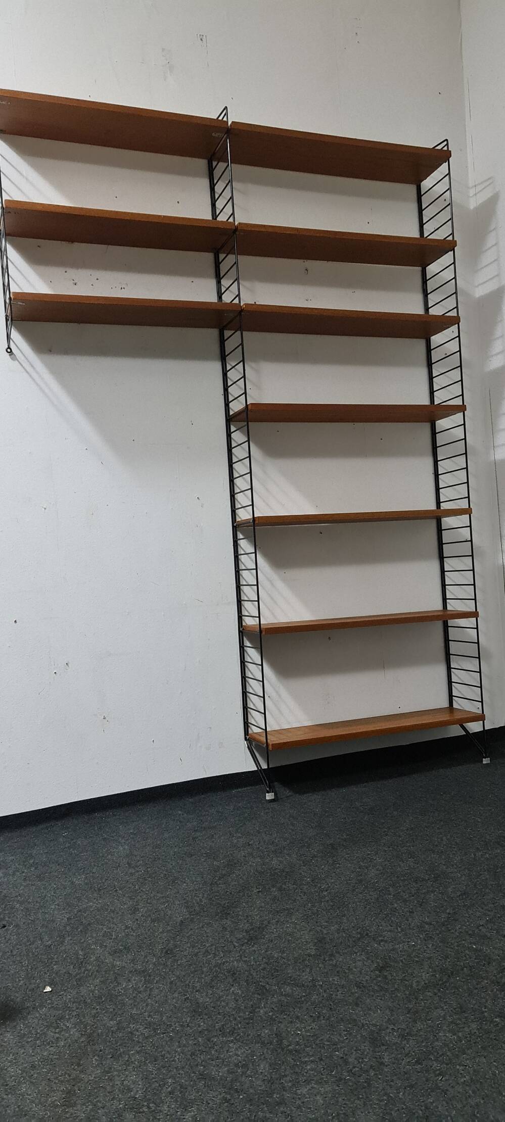 Vintage Danish design shelving unit by Nisse Strinning