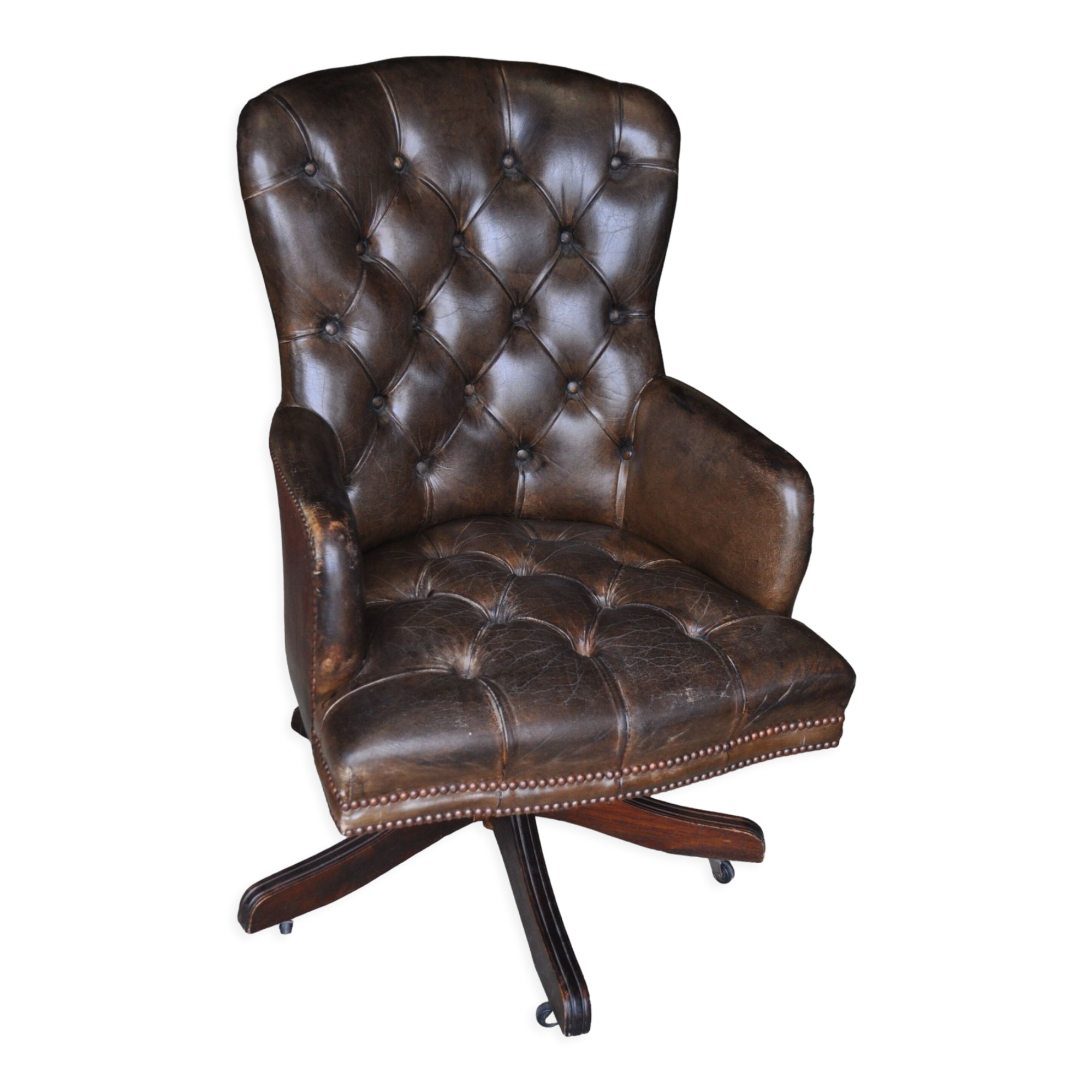 Chesterfield-style office chair