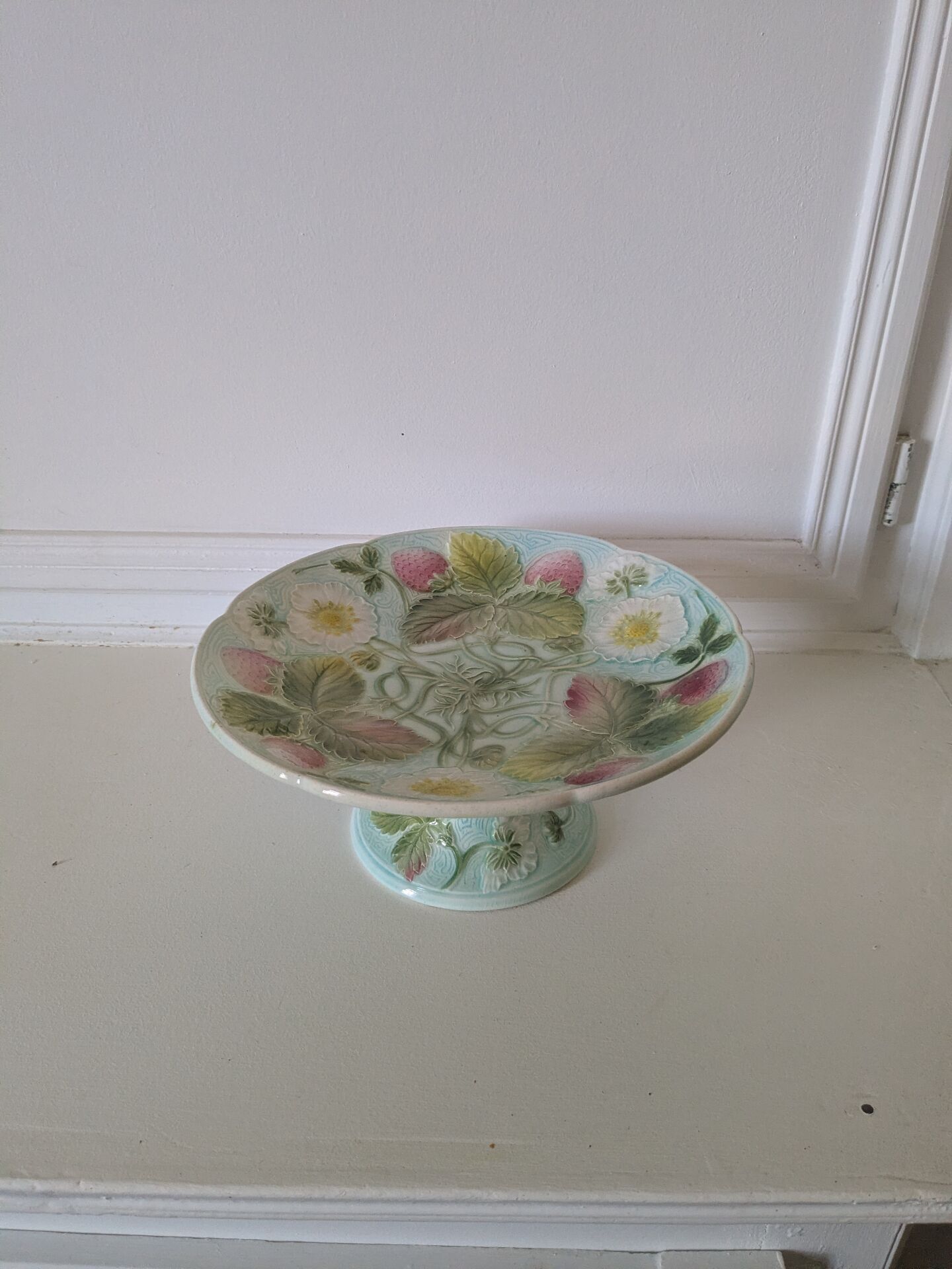 Saint Clément compote dish
