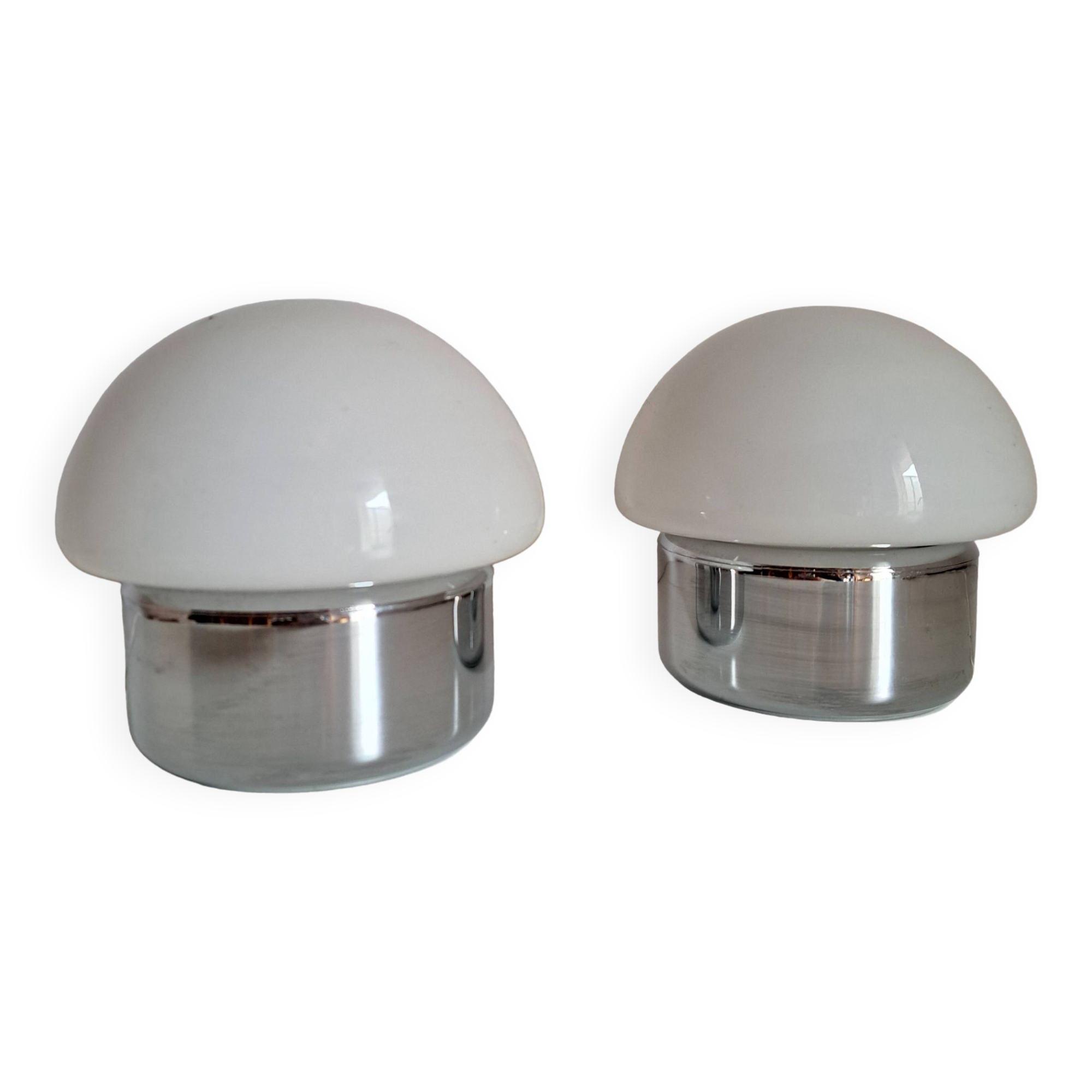 Pair of vintage bedside lamps