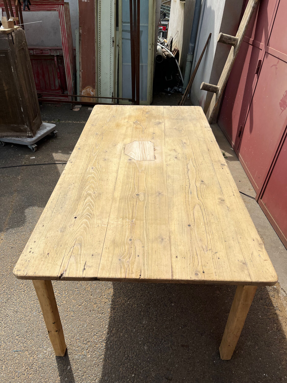 Farmhouse table