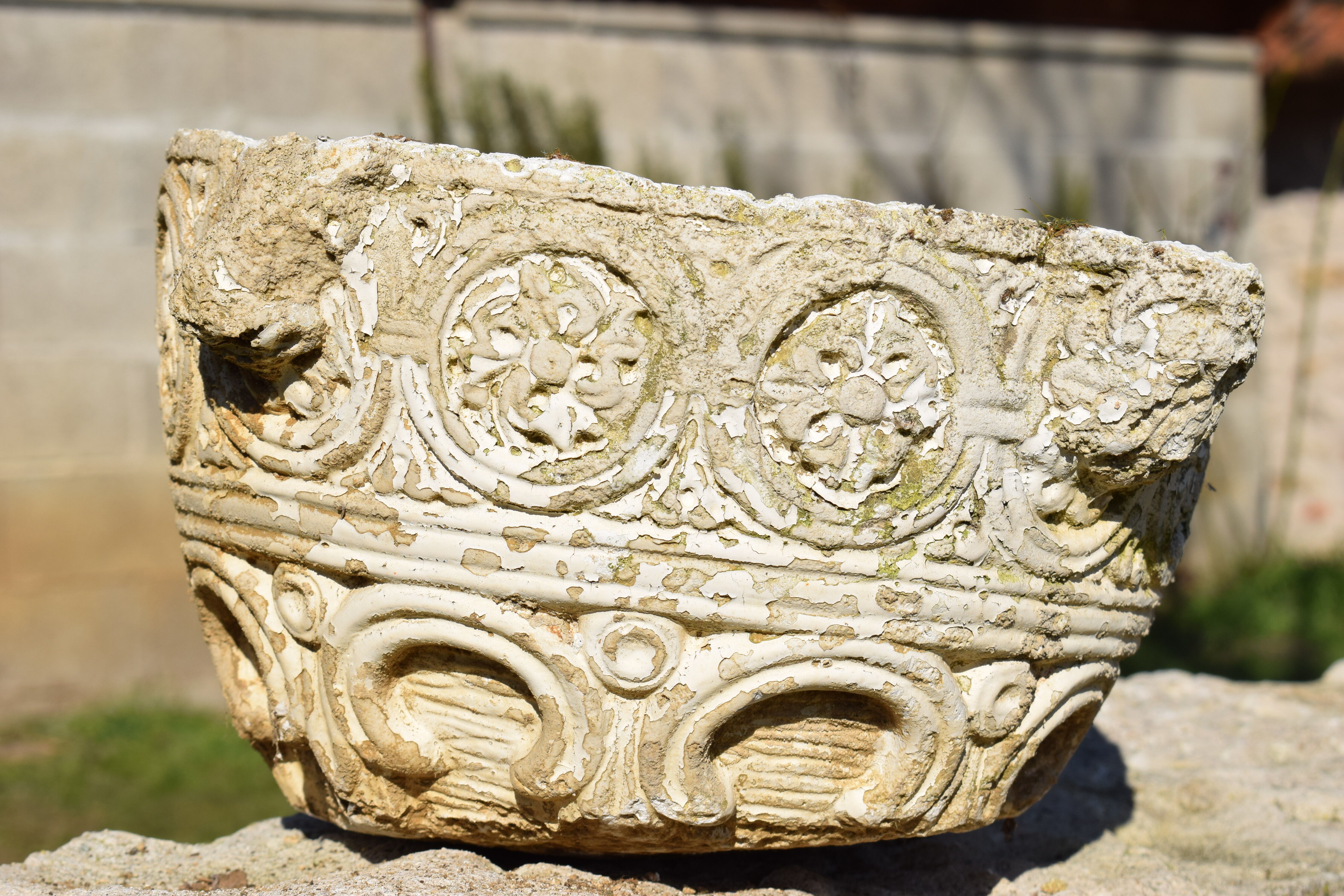Planter of gothic style bénitier