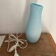 Jolie lampe bleue vintage.