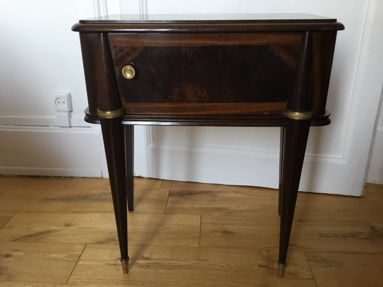 Pair of Italian bedside tables