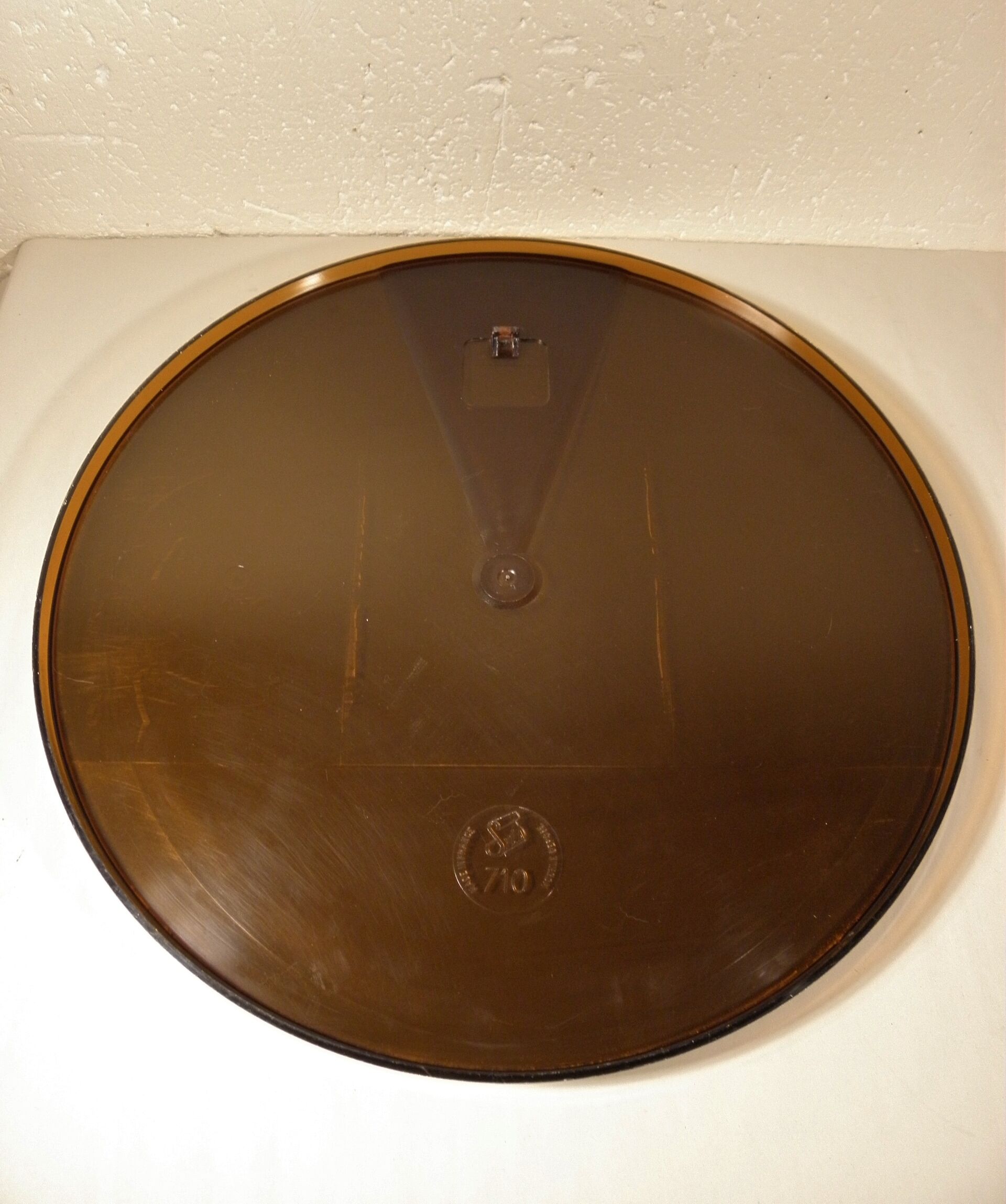 Round mirror and towel rack 1970