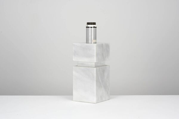 Lampe en marbre de Carrare massif circa 1970