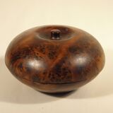 Round box in thuya