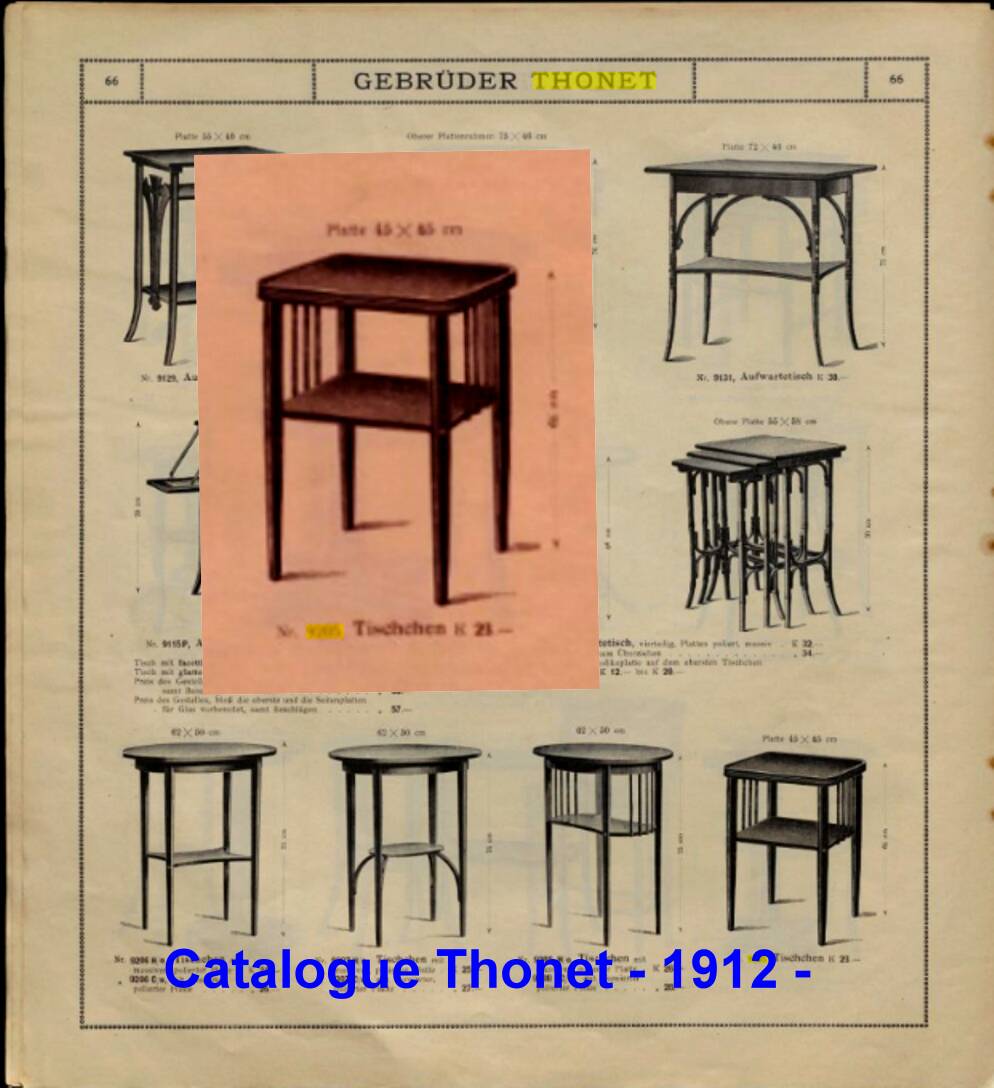 Thonet coffee table No. 9205 circa 1910 Vienna Secession