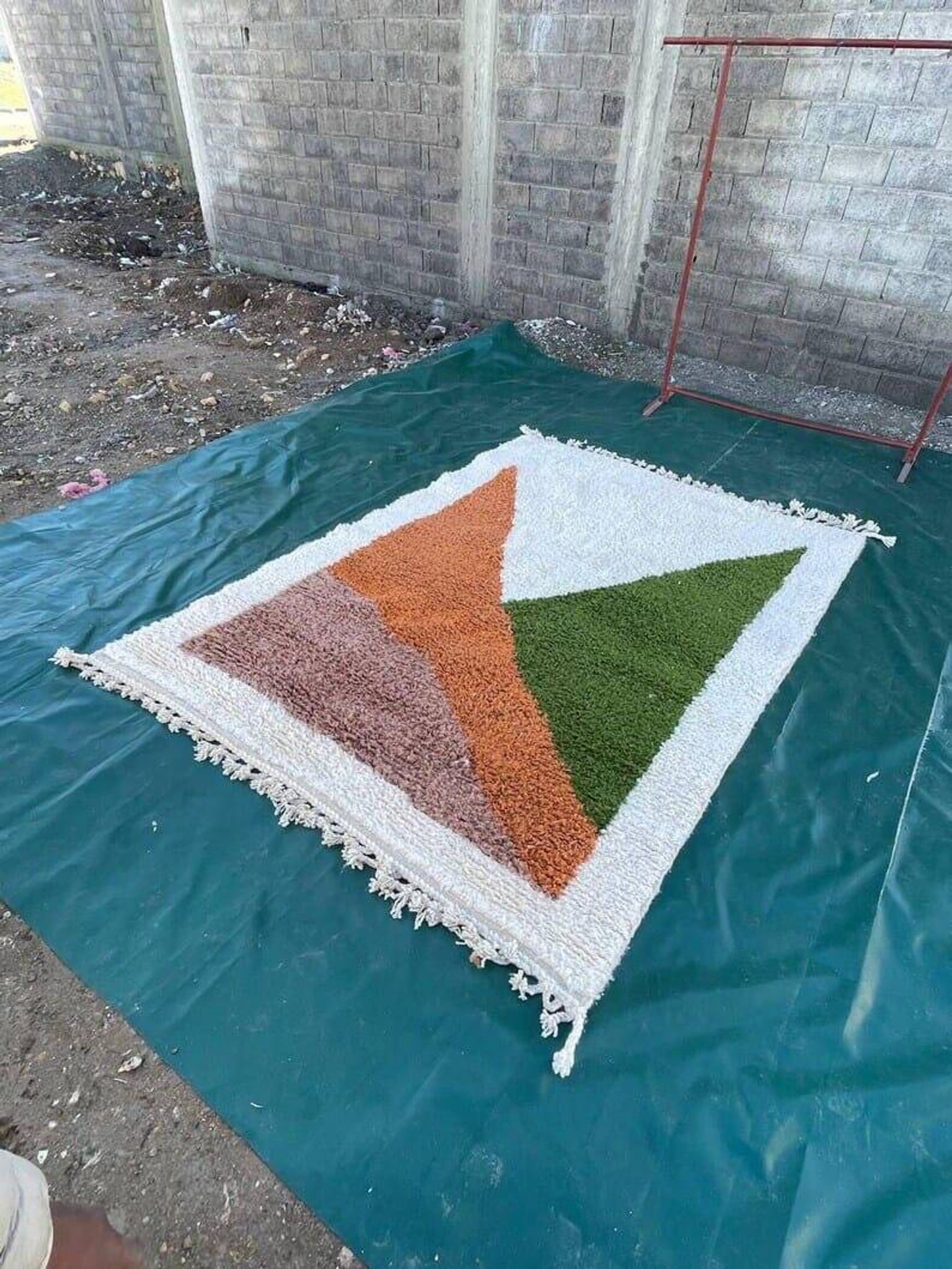 Tapis marocain fait main traditionnelle taille 2/3 m