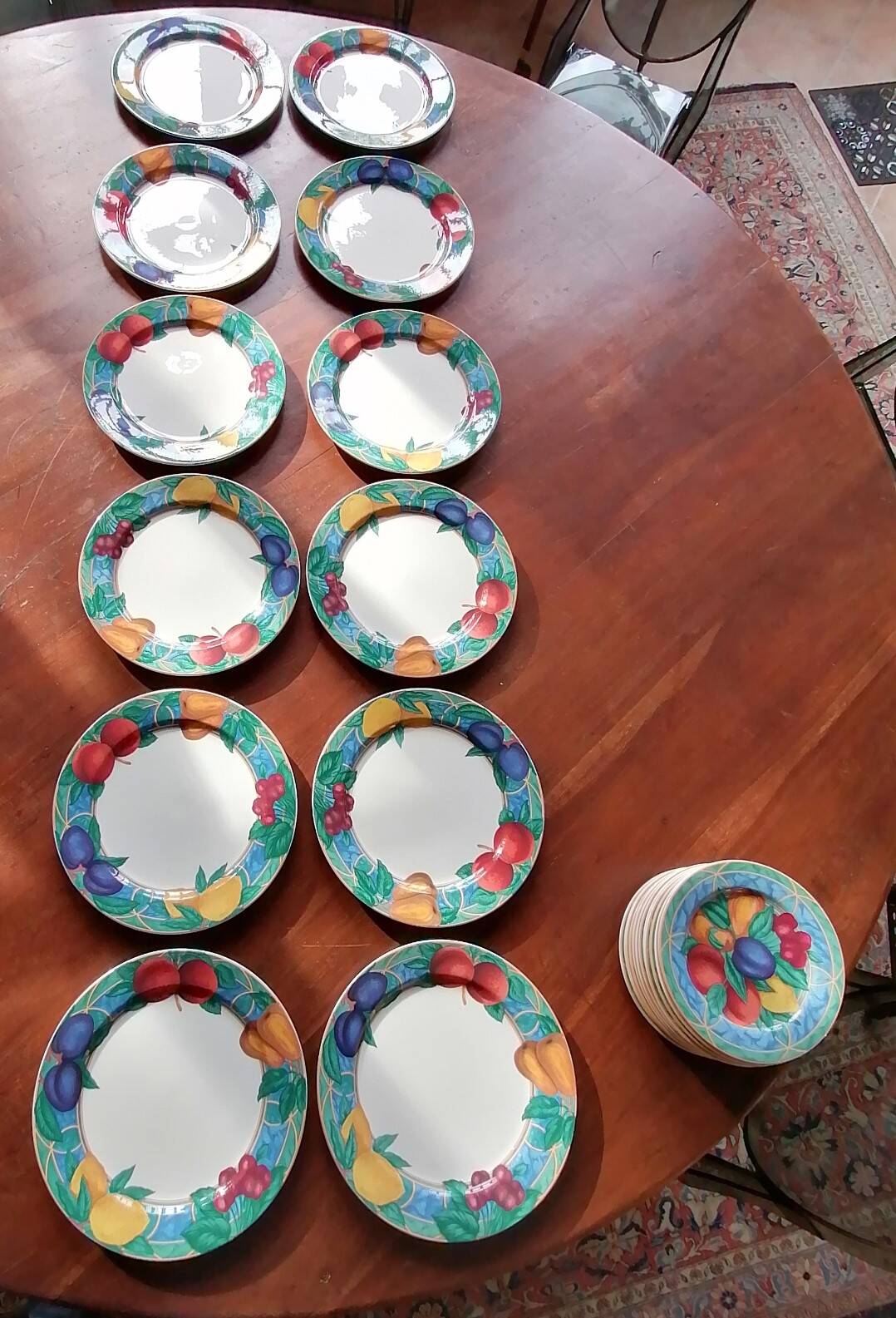 Set of 2 x 12 fine porcelain plates, dinner and dessert plates - Basket