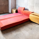 Bedroom in winked maple and fabric by Giovanni Offredi for Saporiti Italia 1970s