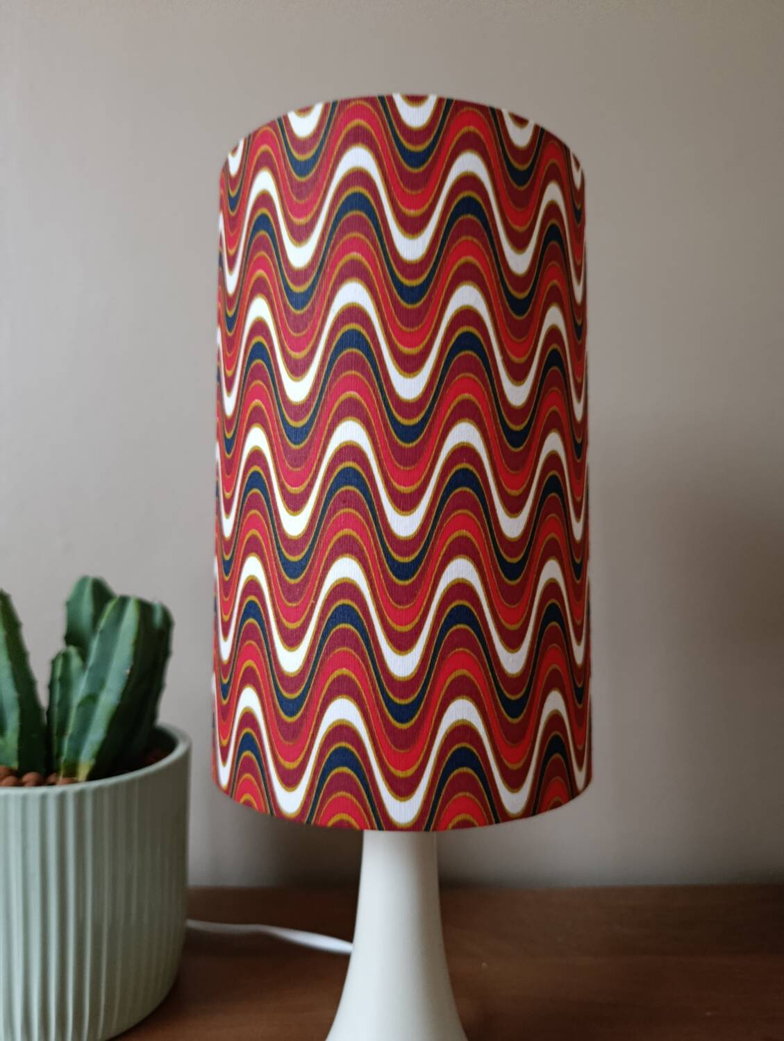 Vintage table lamp with psychedelic printed shade