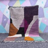 Handmade traditional Moroccan wool rug size 150 x 250 cm.