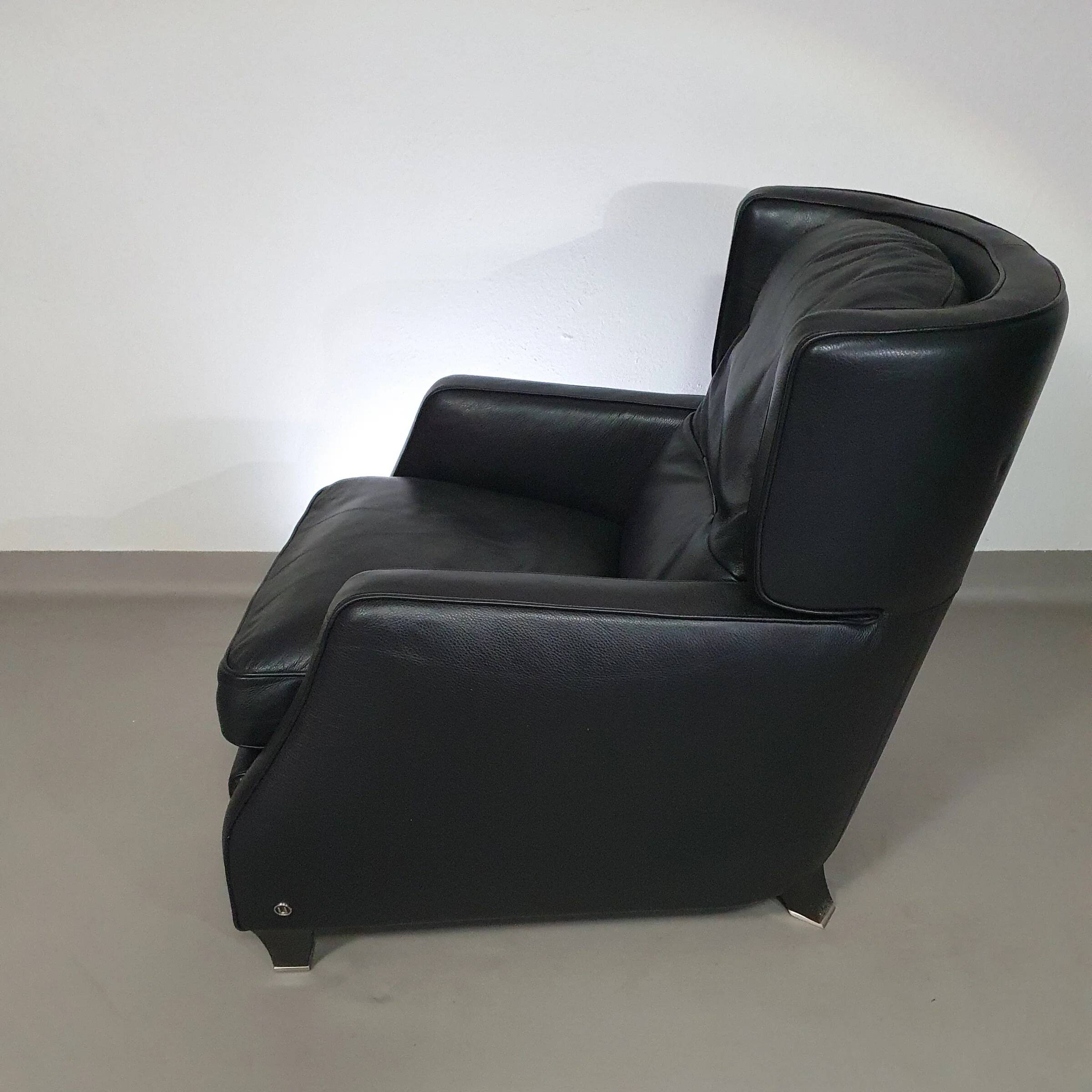 Amadeus Natuzzi lounge chair / black leather