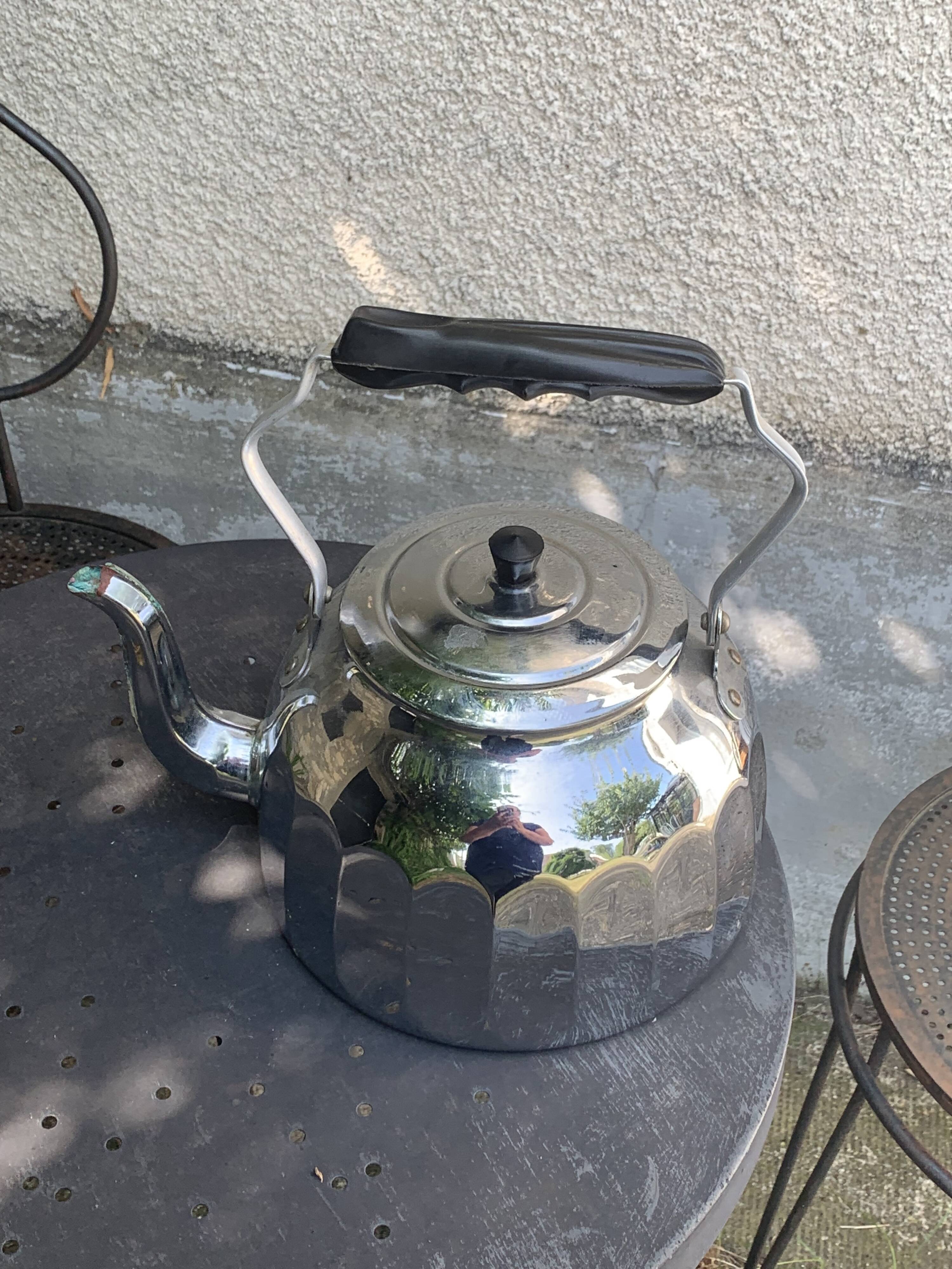 Large kettle, in chrome copper, menesa, vintage and collector's black bakelite handle