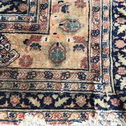 Very beautiful antique Persian carpet Tabriz very fine silk 135x160 cm