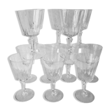 12 glasses with vine/crystal water