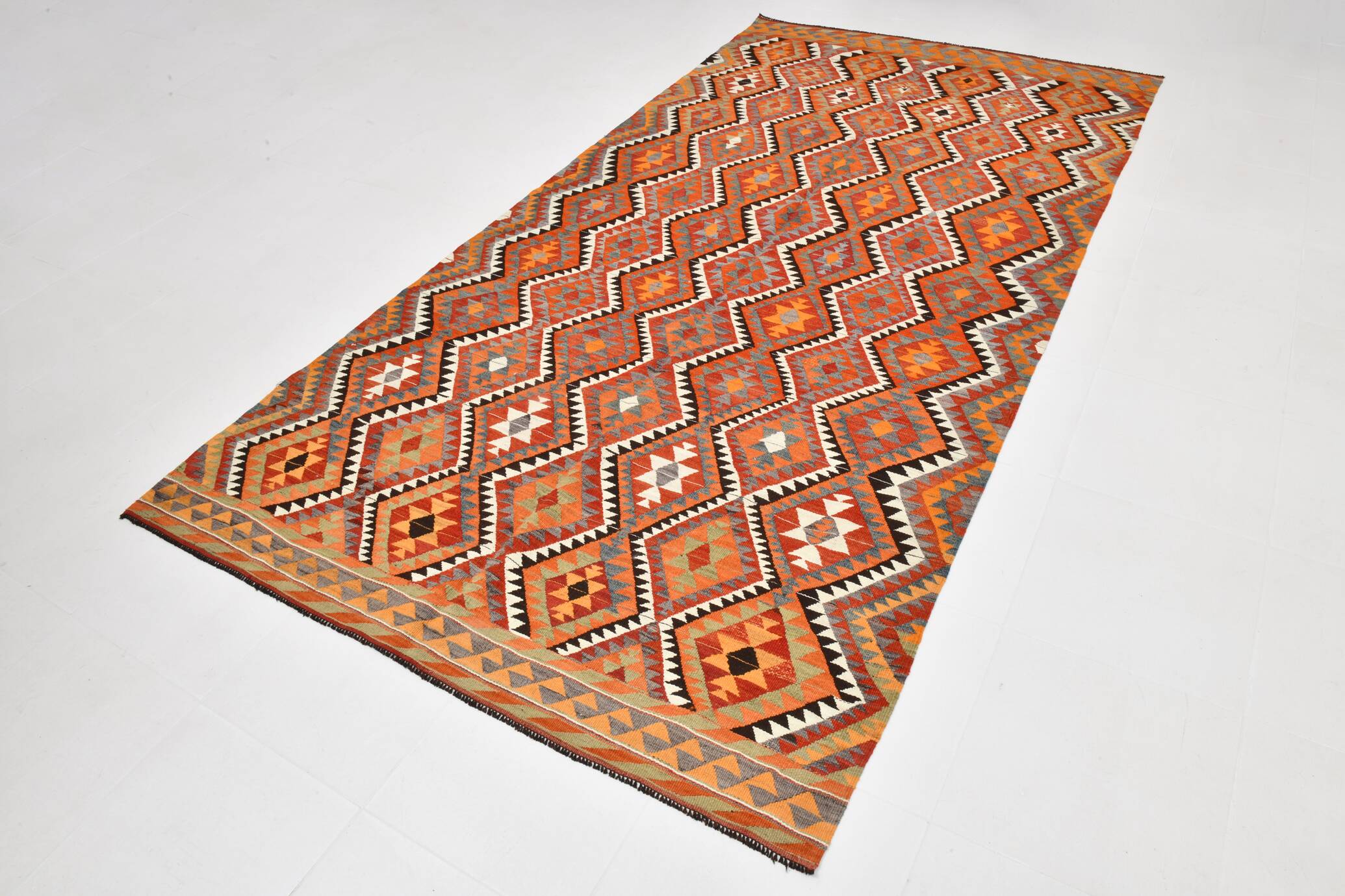 5x10 Red Green Tribal Handmade Vintage Kilim Rug, 165x315Cm