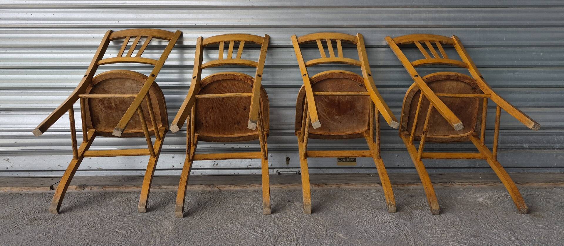 Set of 4 vintage bistro chairs