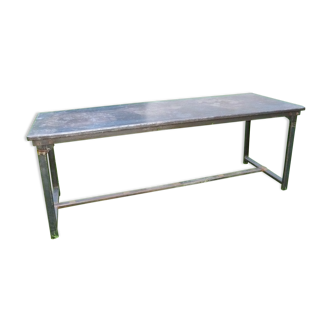 Industrial table workshop