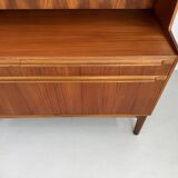 Vintage McIntosh design bookcase by T. Robertson from the 1960s.