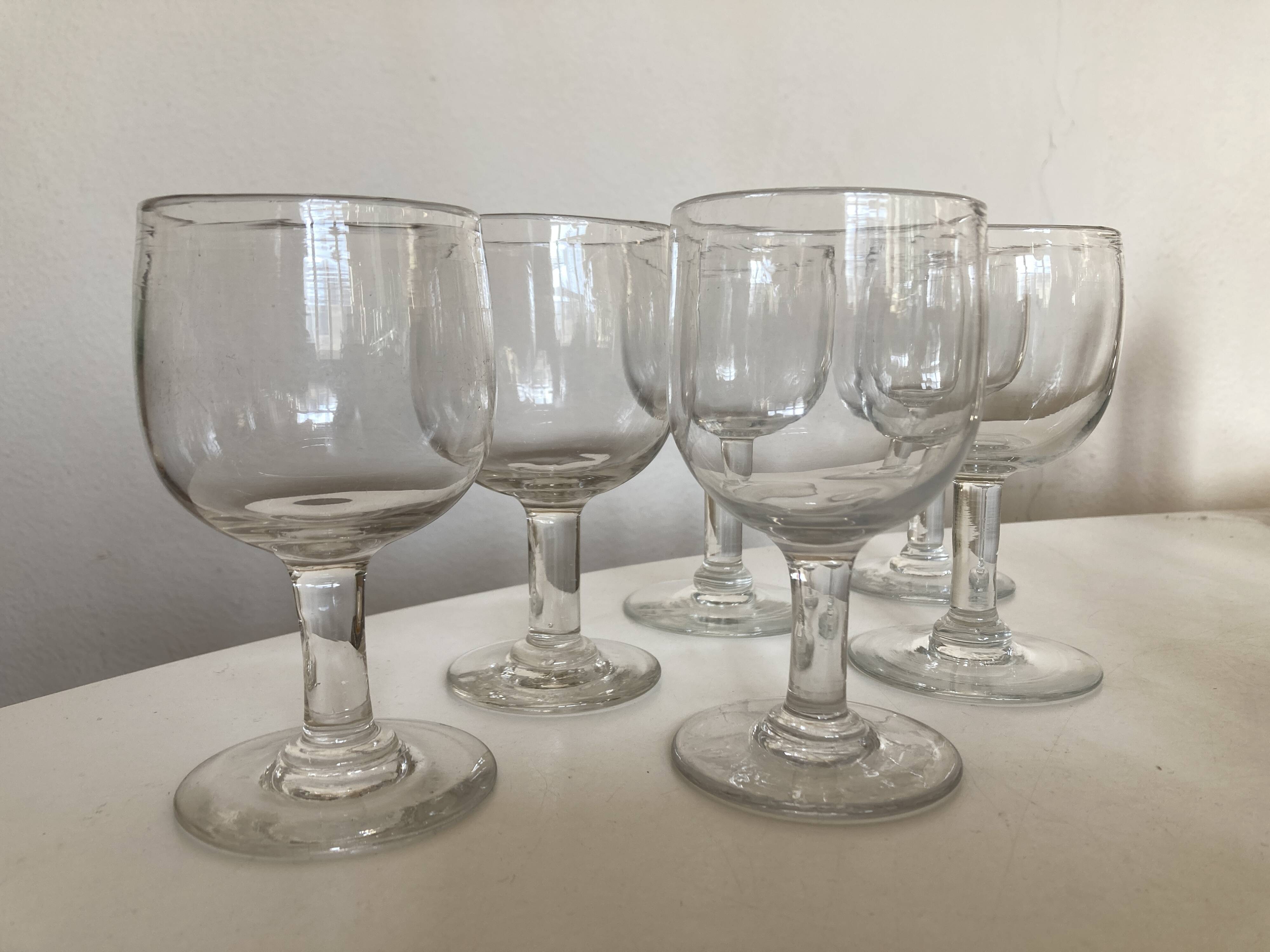 Set de 6 verres tulipe comptoir de bistrot  1950 en verre irrégulier