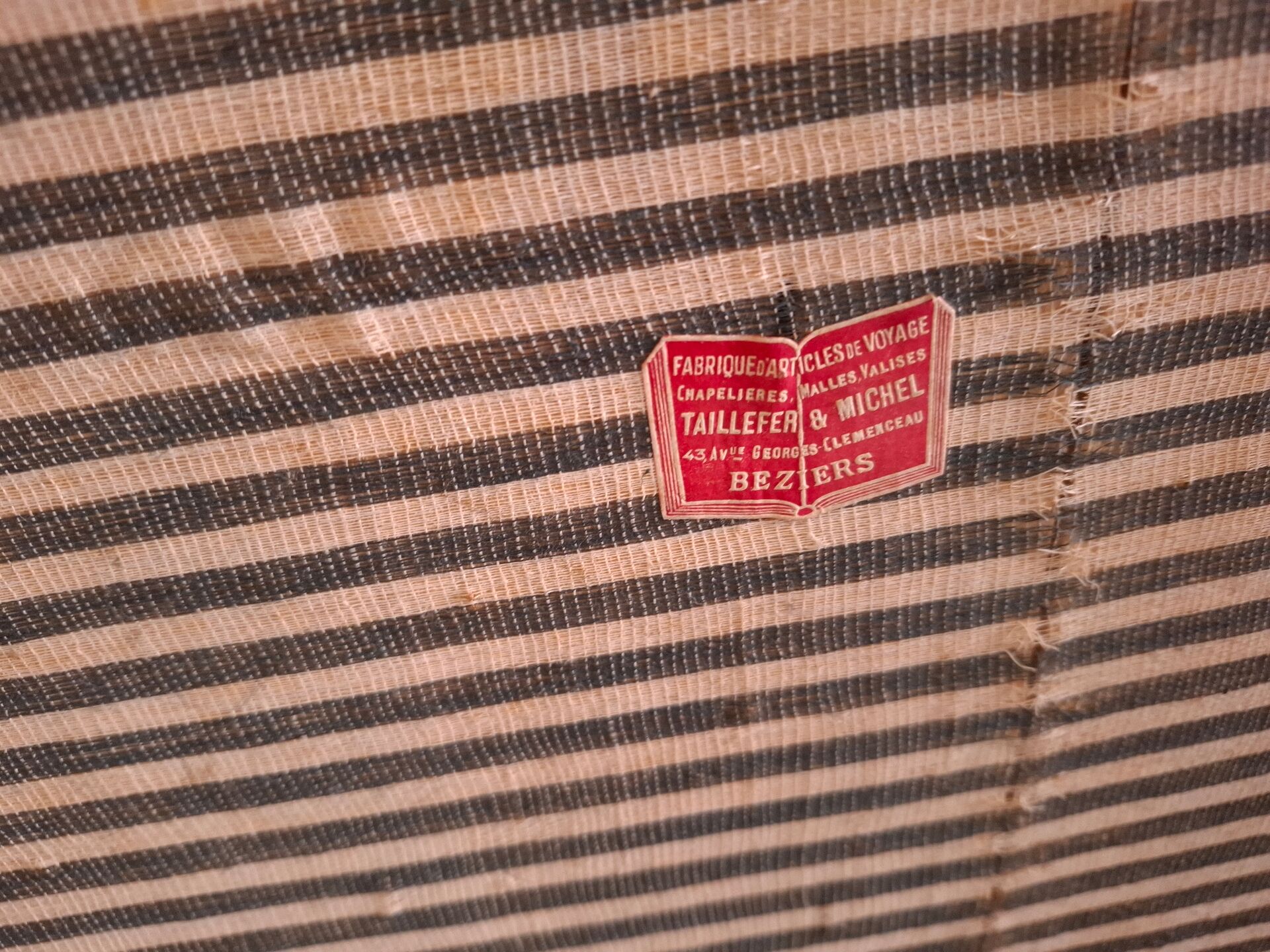 Travel trunk, Saigon
