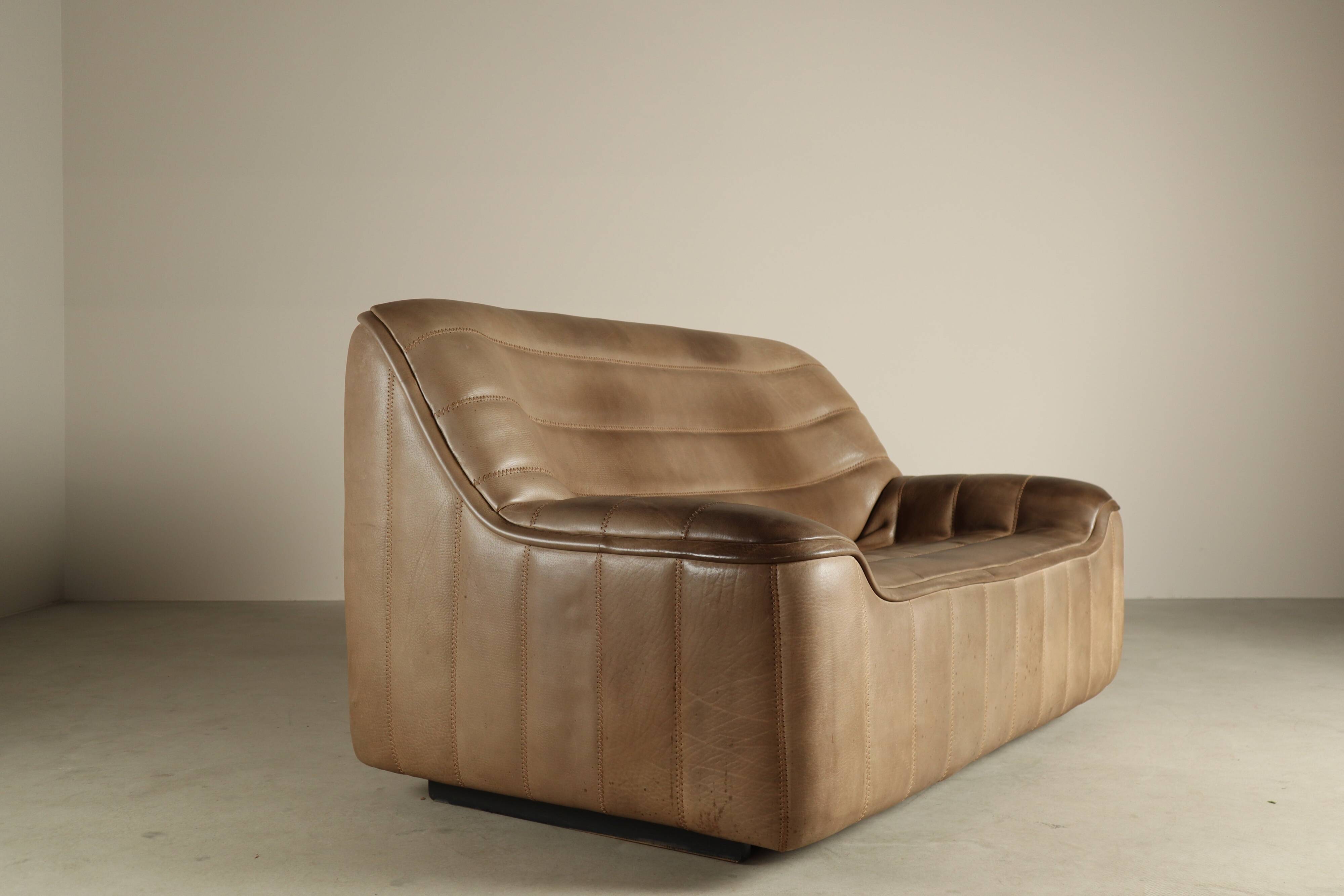 De Sede DS-84 two-seater sofa, Switzerland, 1970s