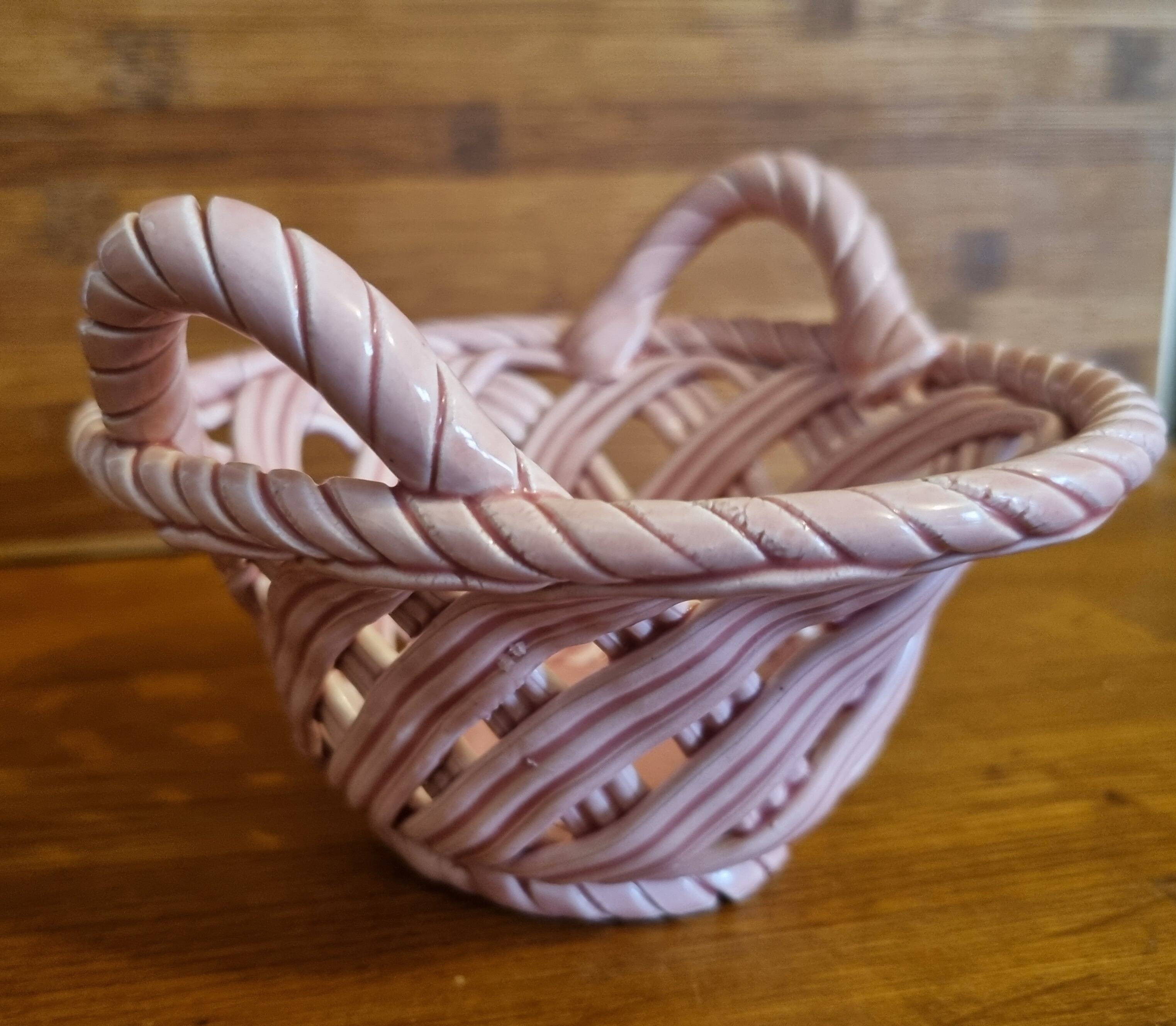 Vintage woven ceramic pocket basket