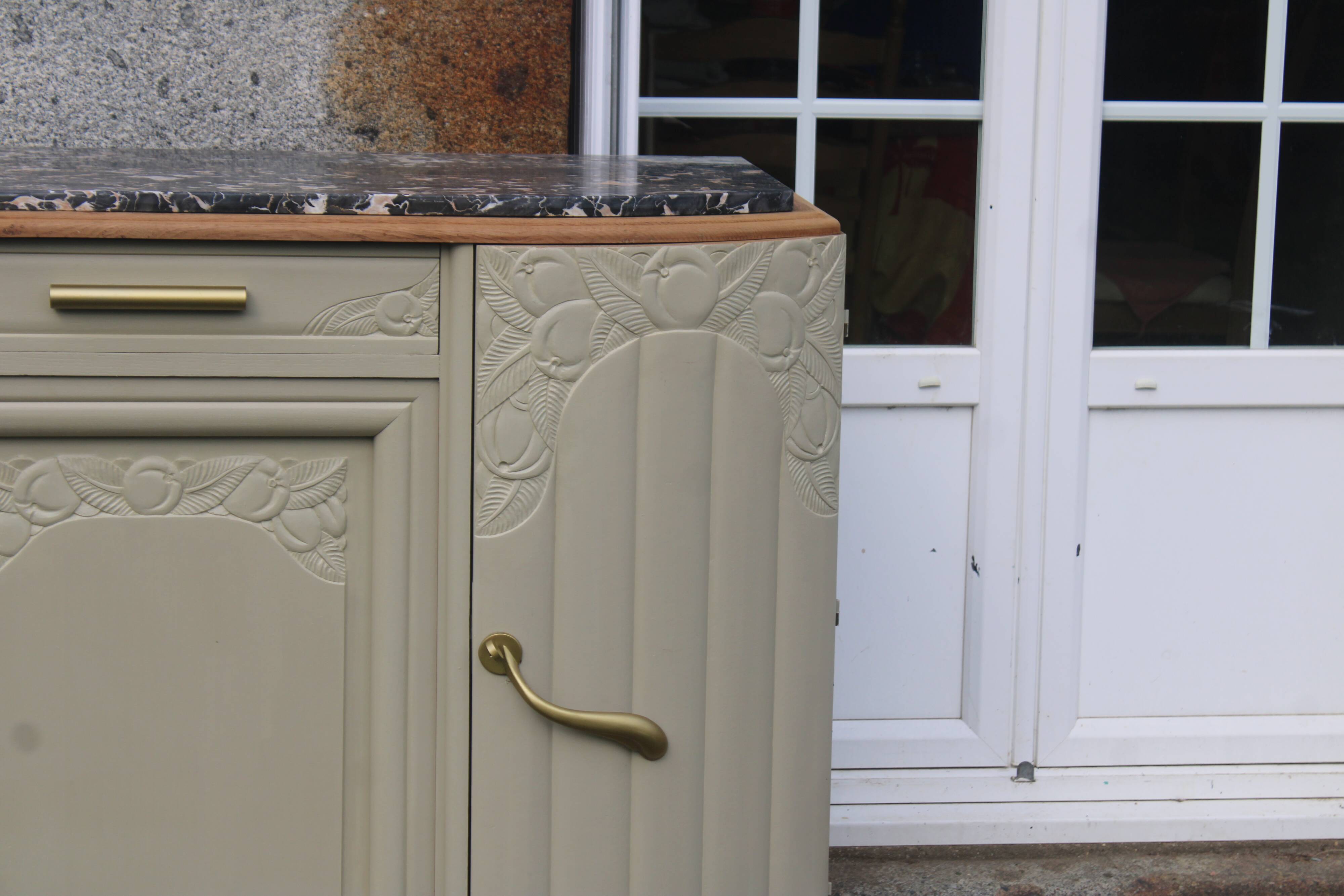 Art Deco sideboard in renovated solid oak – marble top