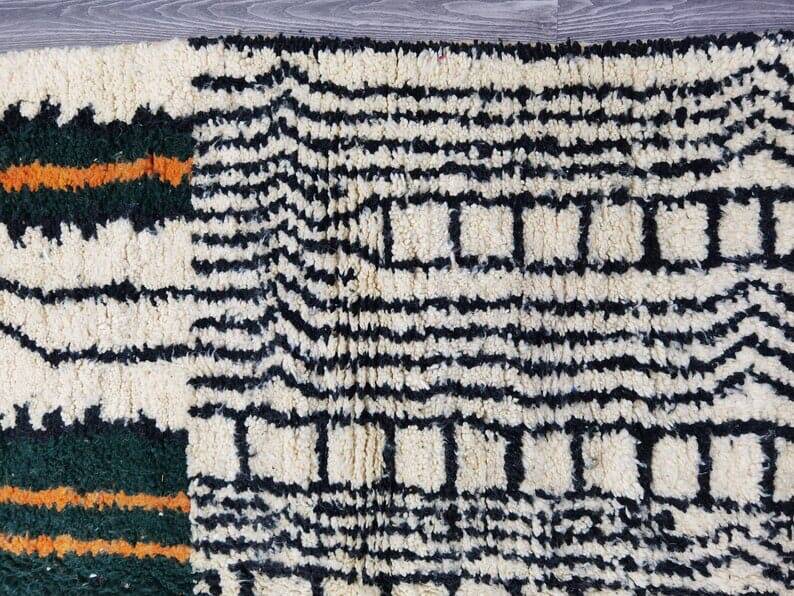 Handwoven Berber rug, 140 x 260 cm