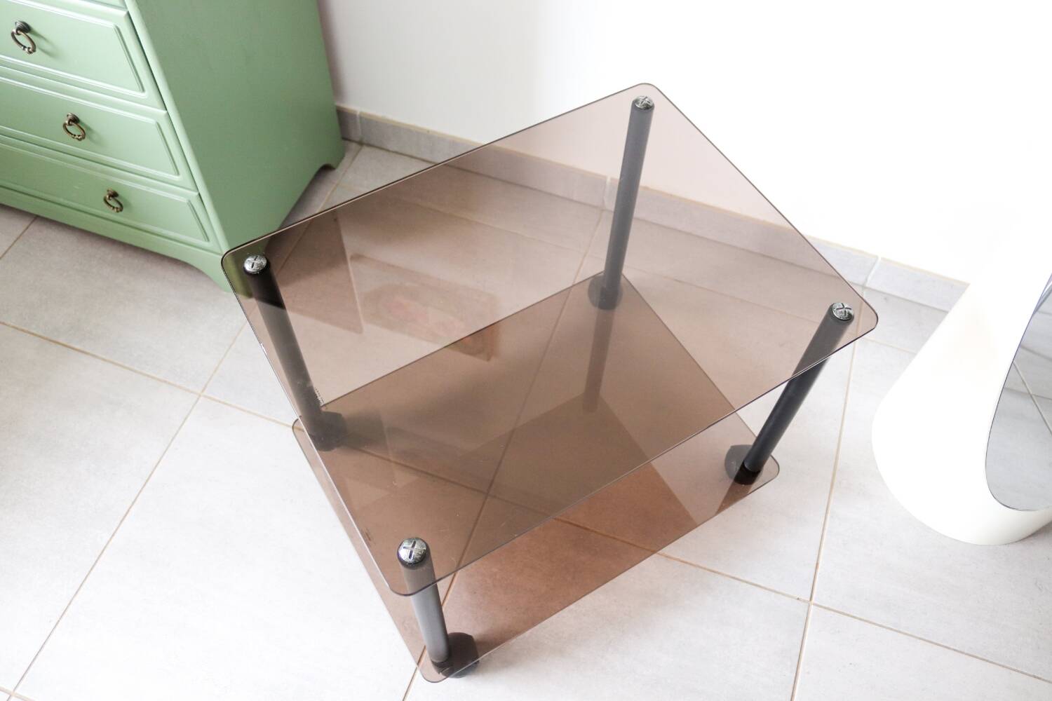 Erard tempered glass coffee table on wheels