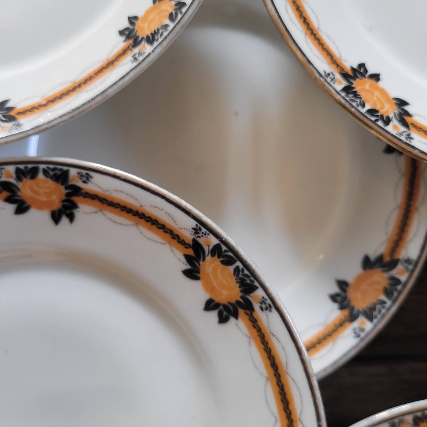 10 Sarreguemines dessert plates