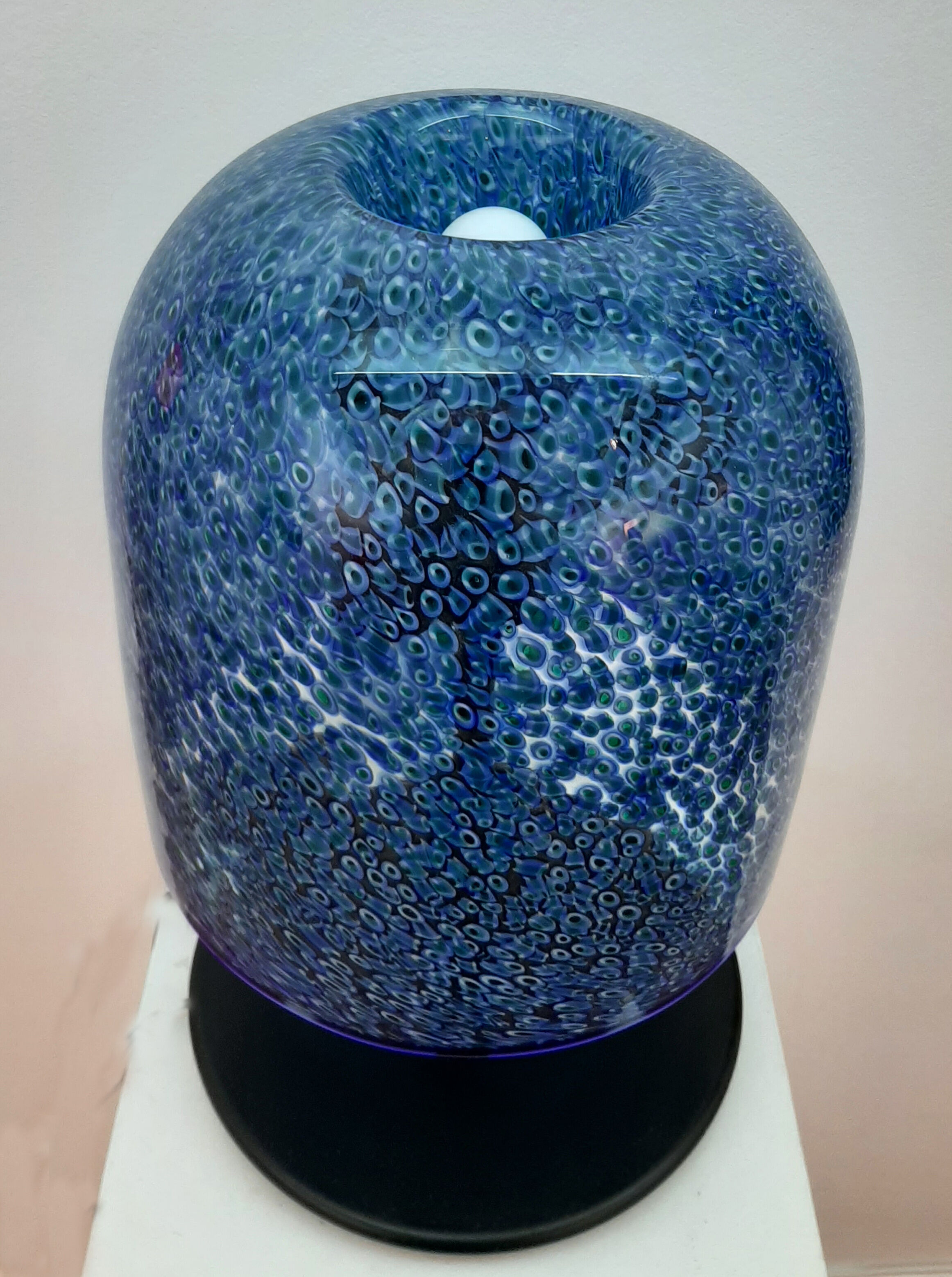 Glicine table lamp by Gae Aulenti