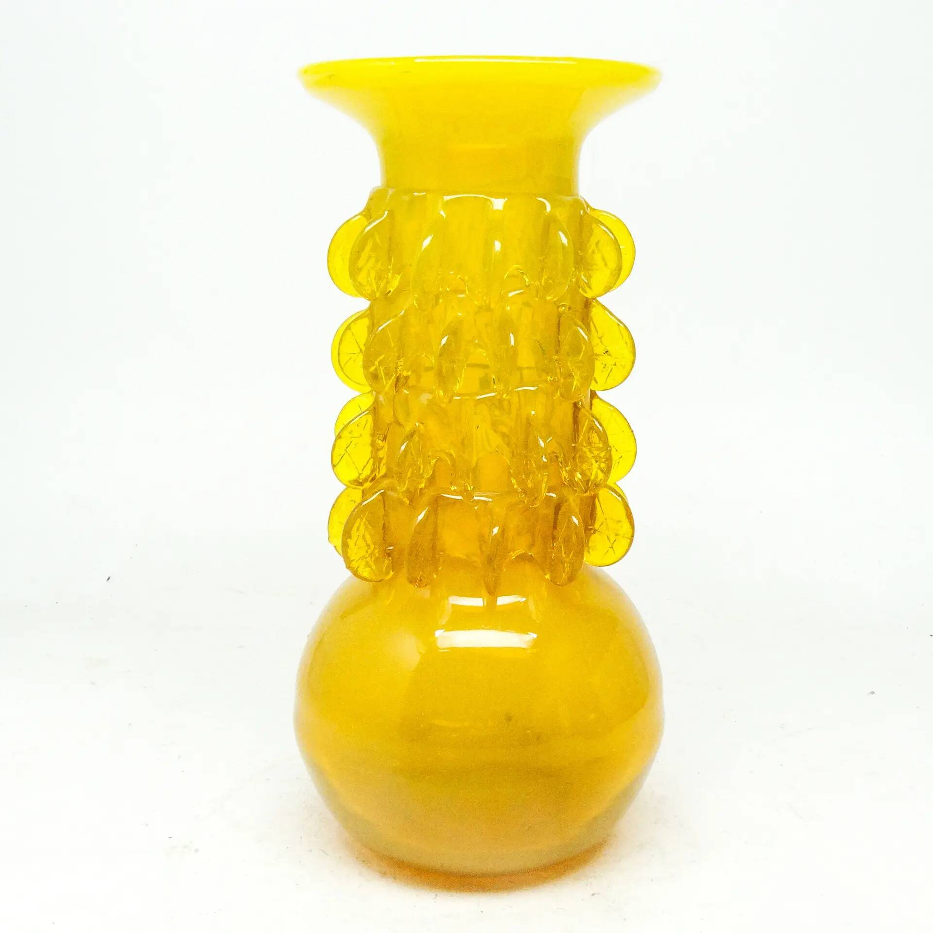 Bride vase, mid-century modern, yellow glass, designed by J. Słuczan-Orkusz, Poland, 1970s