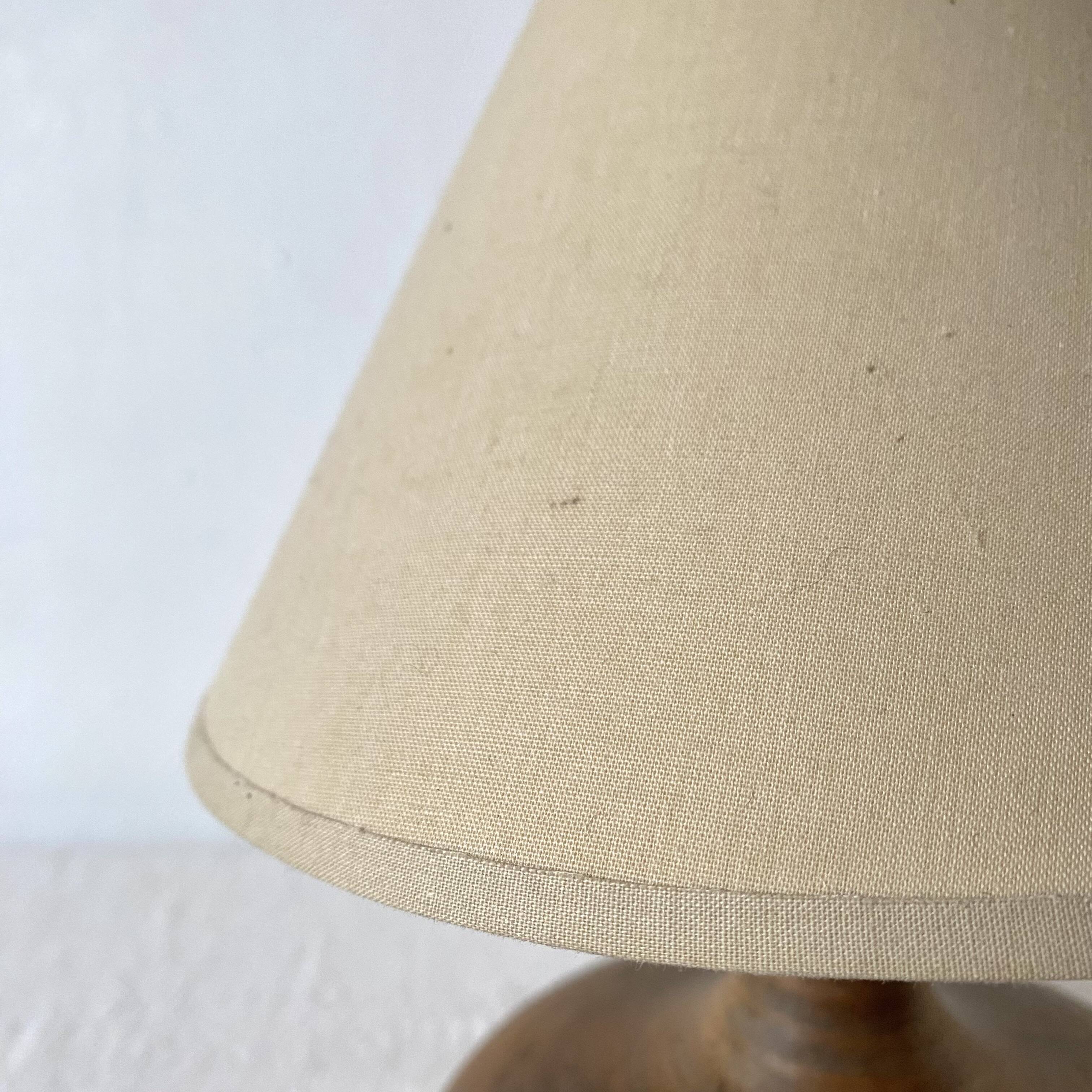 Lampe vintage en bois