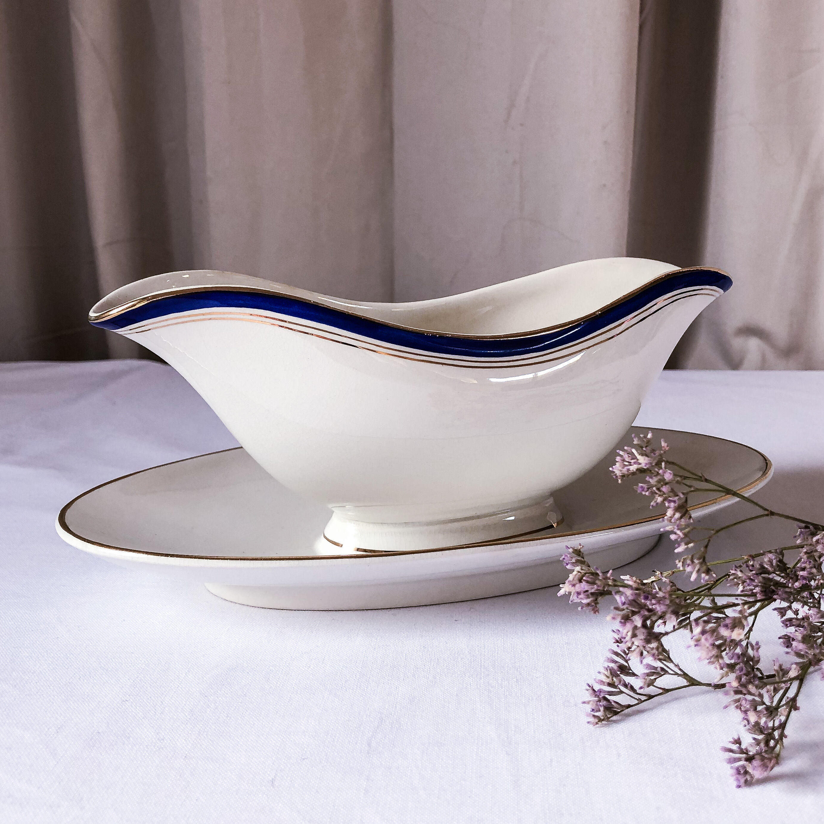 Luneville earthenware saucière