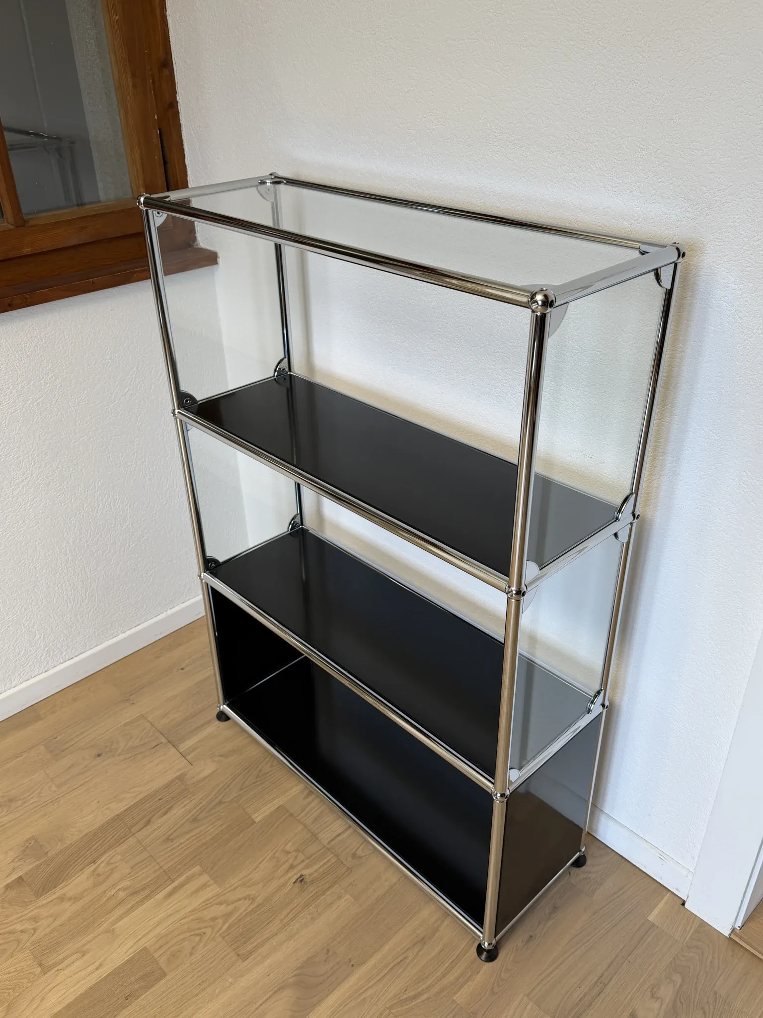 USM Haller shelf in Graphite Black