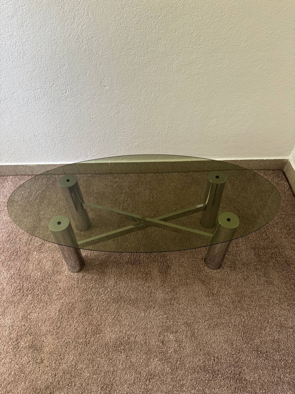 Table basse métal chromé verre fumé années 70