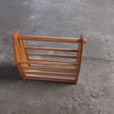 Pine magazine rack
