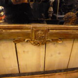 Miroir doré