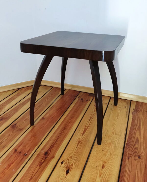 Table d'appoint par J. Halabala pour UP Závody, Tchécoslovaquie, années 1940