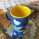 Duo of “just mugs” mugs 80'