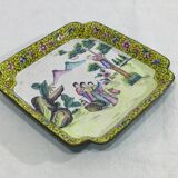 Plateau asiatique en cuivre émaillé