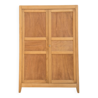 Armoire parisienne vintage
