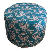 Grand pouf sur roulettes