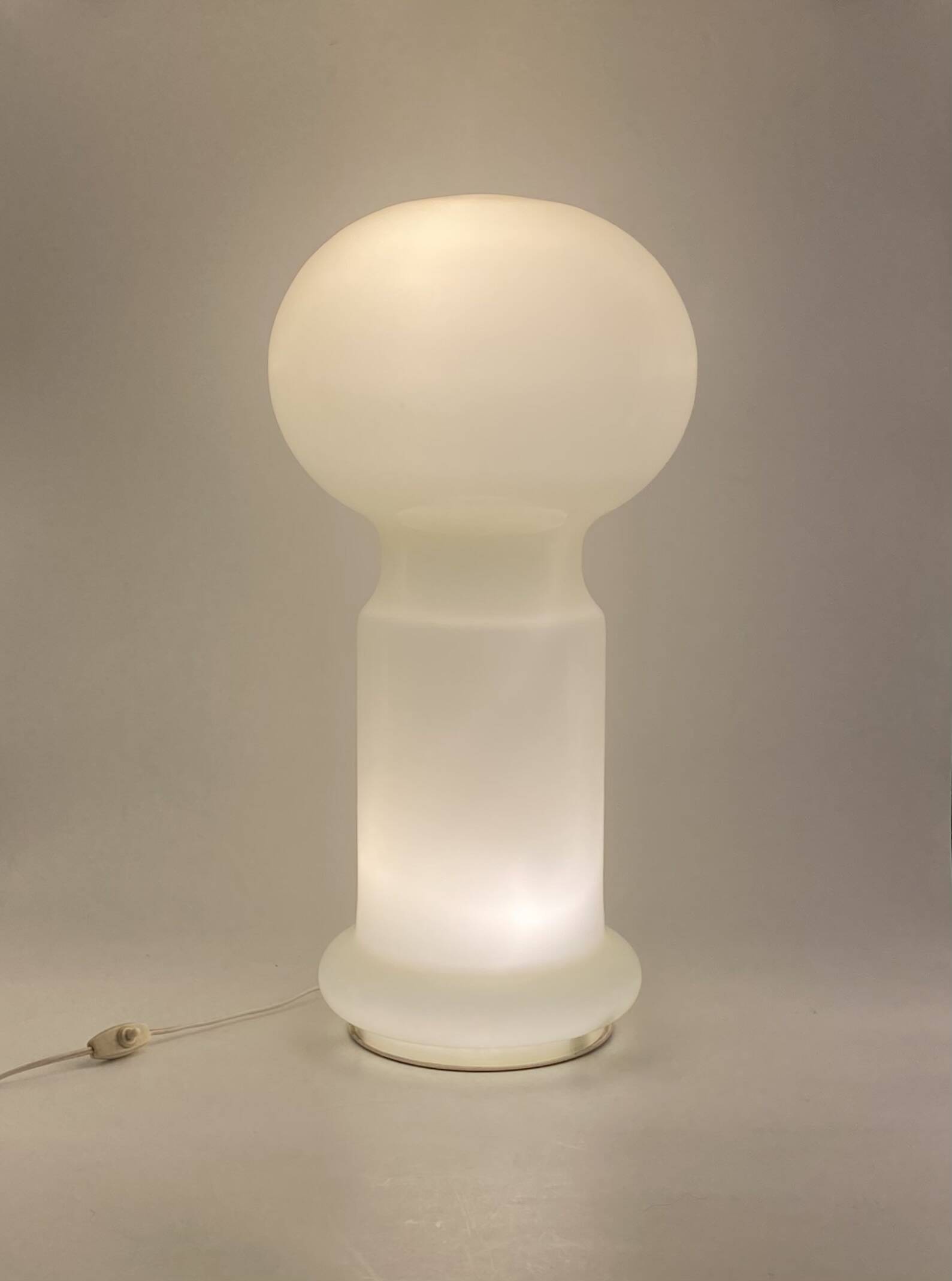 Space Age rare monumental Murano glass table lamp, Vistosi, 1960s