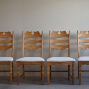 Set of 4 "Razorblade" high back chairs in oak & boucle, Henning Kjærnulf, 1960s