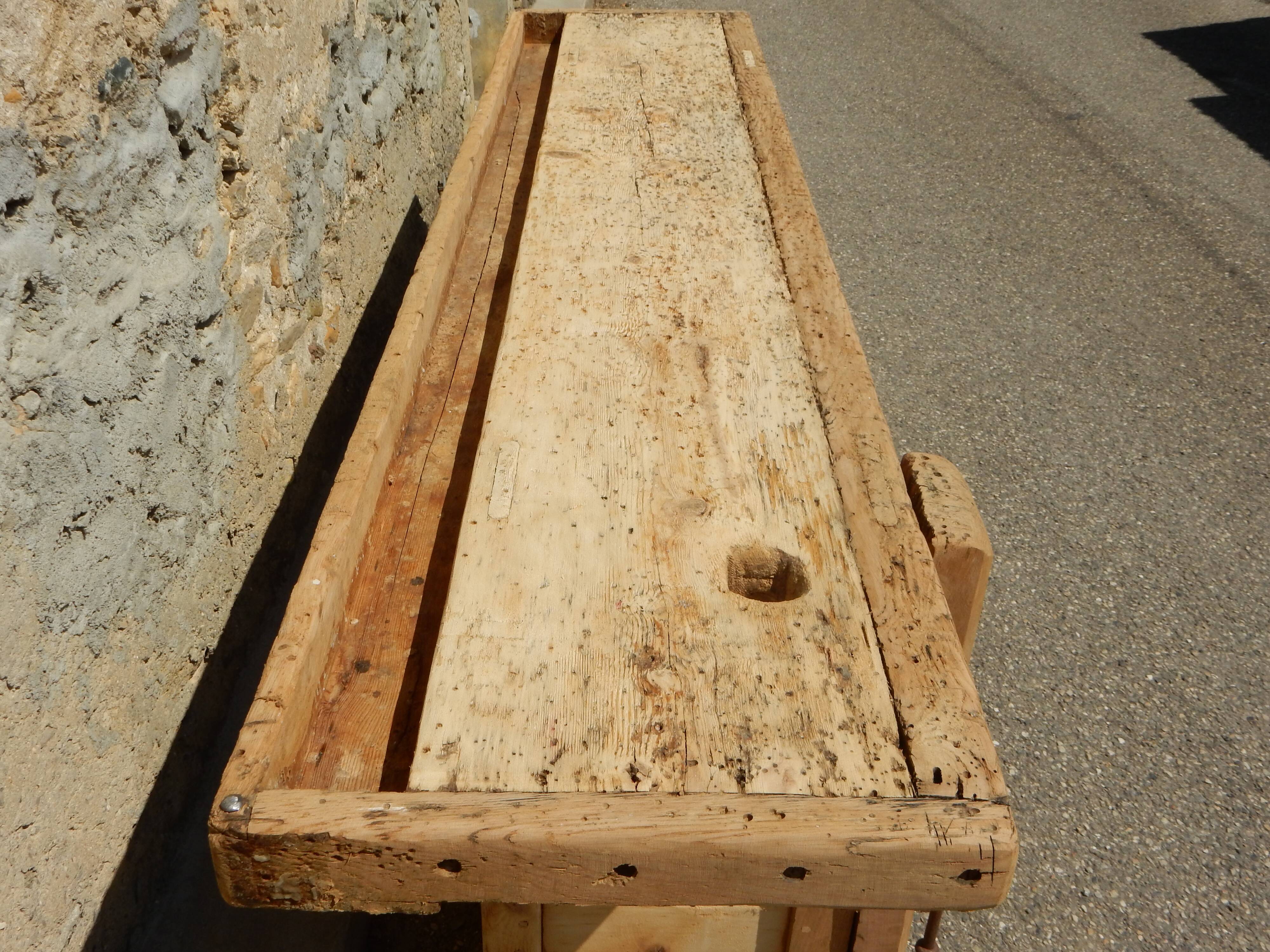 Large oak and fir carpenter's workbench - Old trade furniture